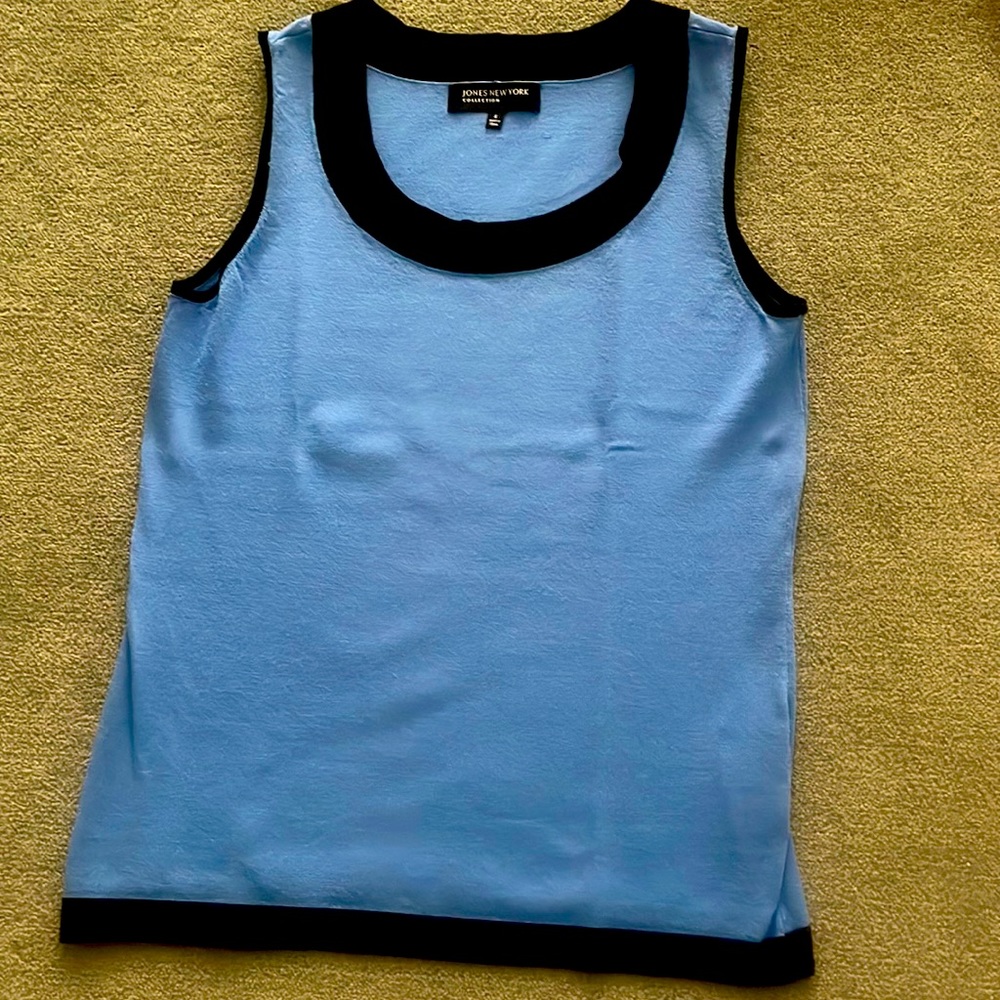 Women’s Sweater
